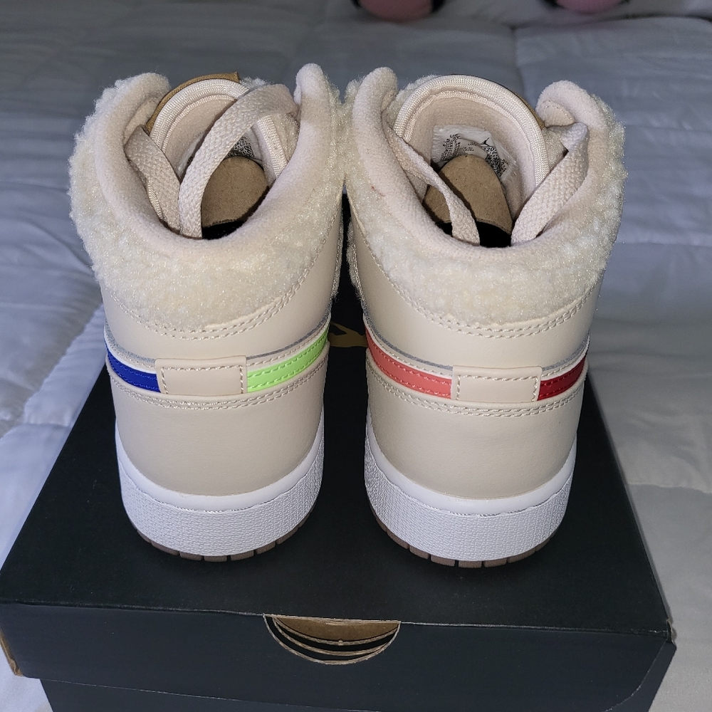 Jordan 1 mid - Picture 2 of 10